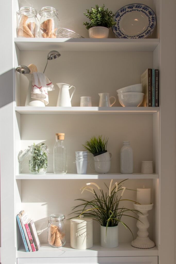 how to style shelves in kitchen